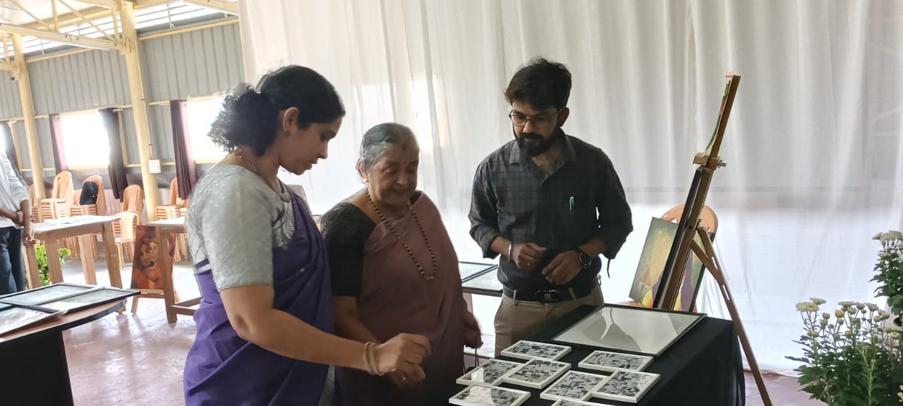 Creative artwork showcase organized by Thathaastu India